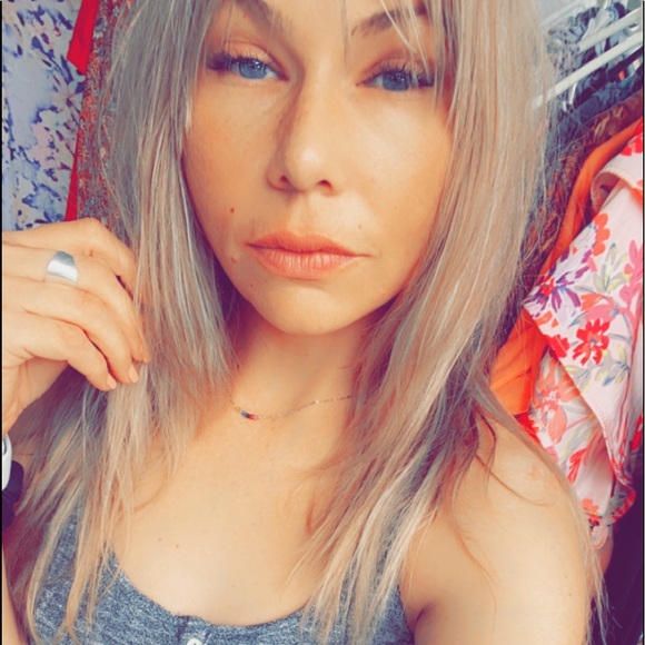 Meet your Posher, Amy - Picture 4 of 10